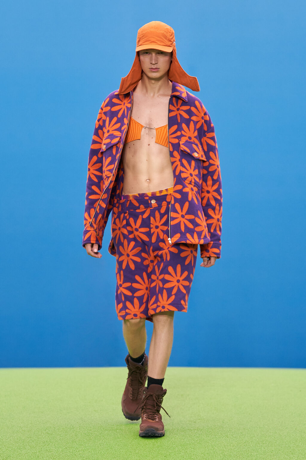 Look 19